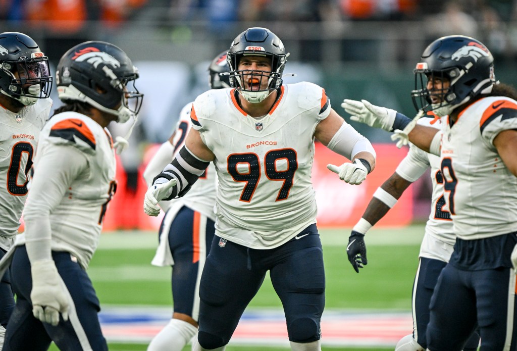 Pembaruan dan sorotan dari pertandingan NFL Minggu 7