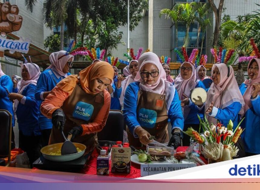 Intip Kesibukan Peserta Adu Kemampuan Memasak di Jakarta Utara